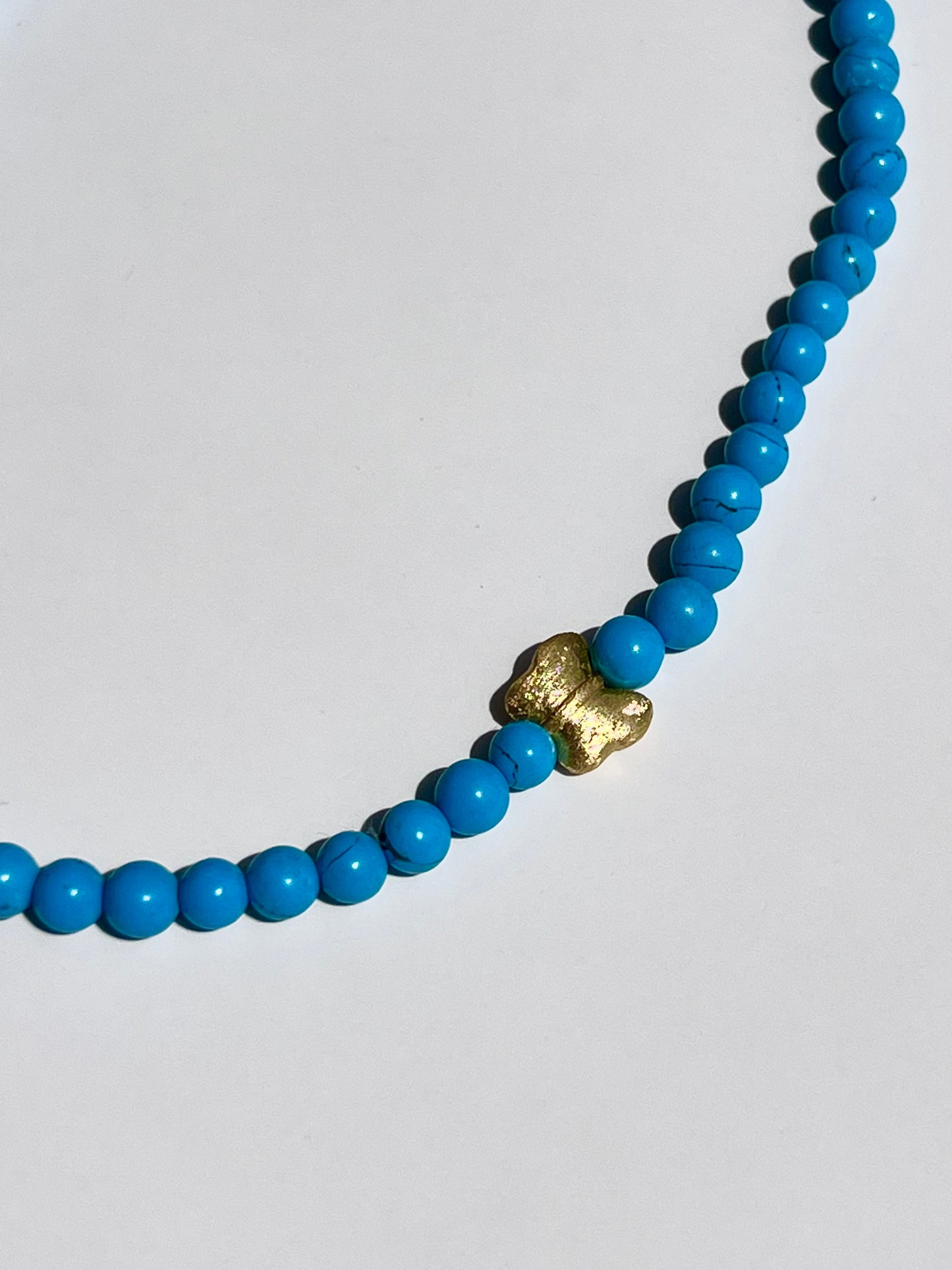 Fairuz necklace with 18k gold bead