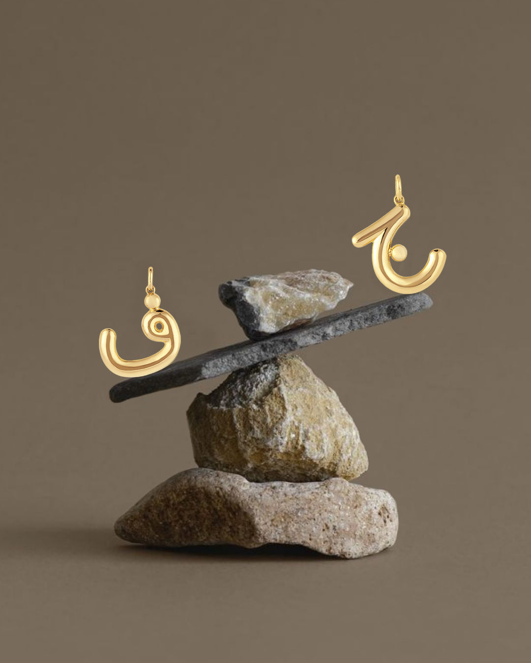 Ahrof Gold Bubble Letter Necklace Yellow Gold